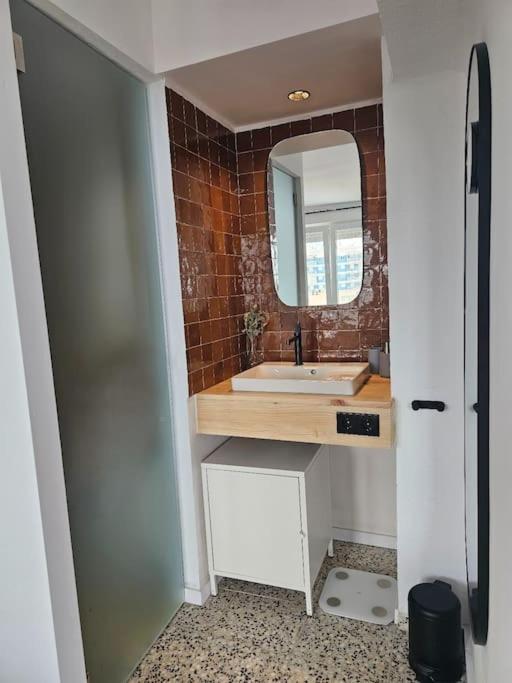 Apartamento Reformado Vista Mar เบนิสกัสซิม ภายนอก รูปภาพ